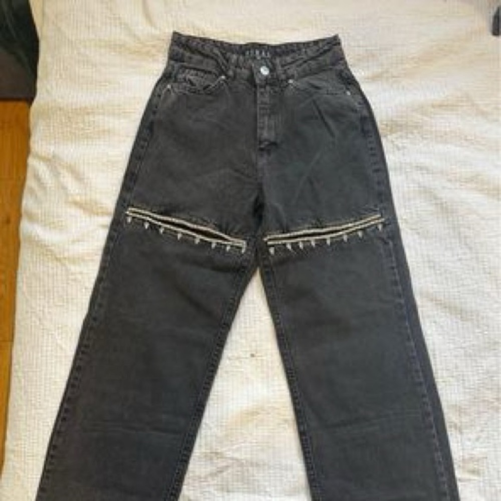 Crystal cut jeans